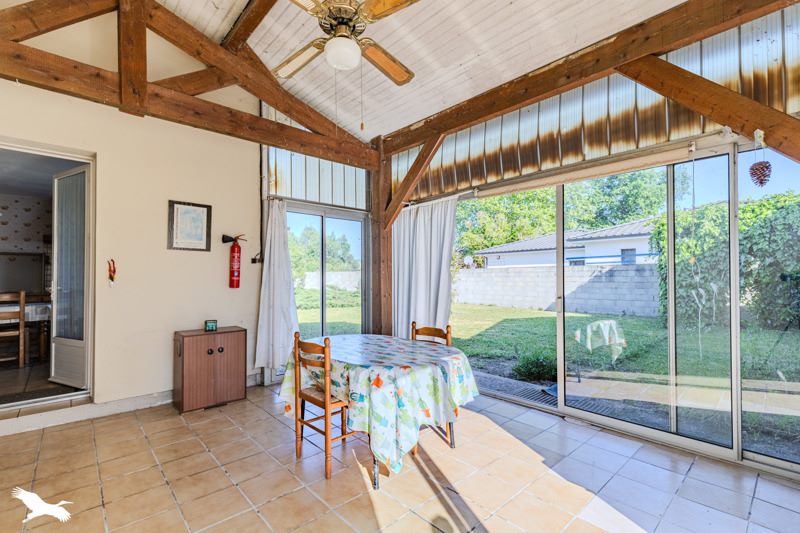 Vente Maison VAYRES - 5 pièces -188 m² - (33870)