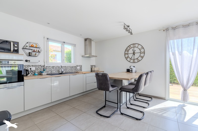 Vente Maison VAYRES - 4 pièces -94 m² - (33870)