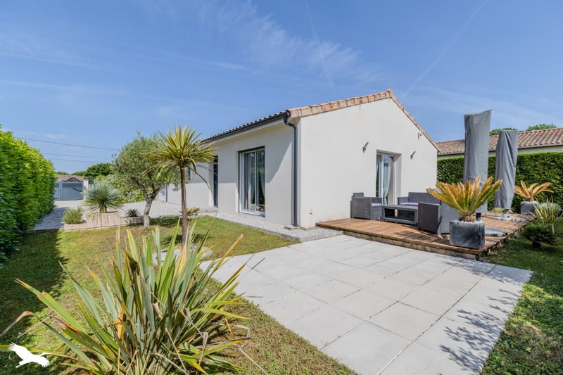 Vente Maison VAYRES - 4 pièces -94 m² - (33870)