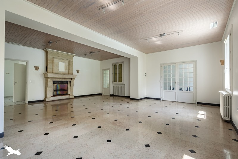 Vente Maison NERIGEAN - 7 pièces -203 m² - (33750)