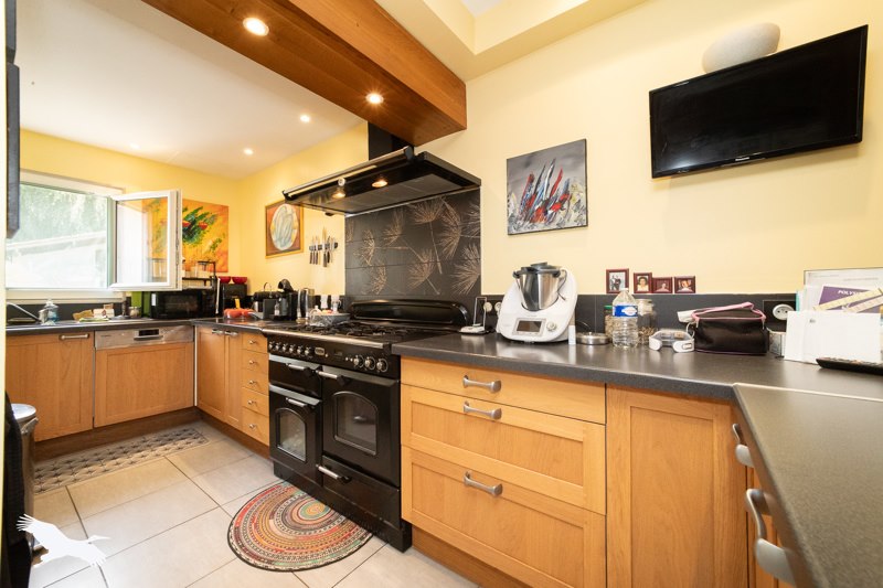 Vente Maison NERIGEAN - 8 pièces -225 m² - (33750)