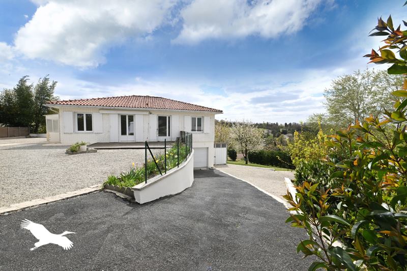 Vente Maison NERSAC - 5 pièces -104 m² - (16440)