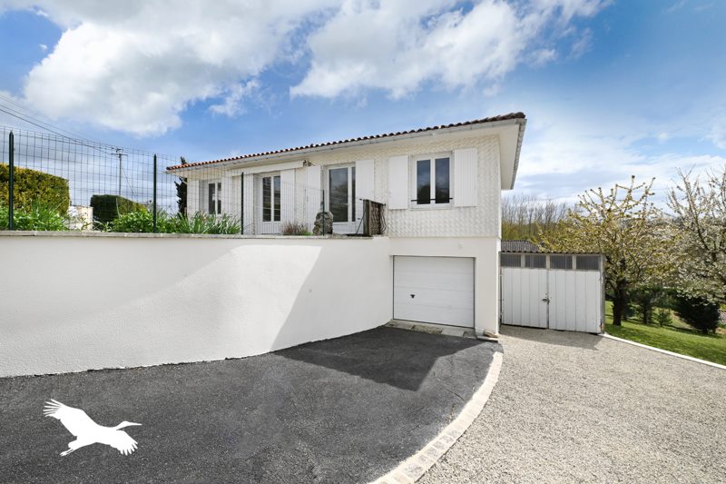 Vente Maison NERSAC - 5 pièces -104 m² - (16440)