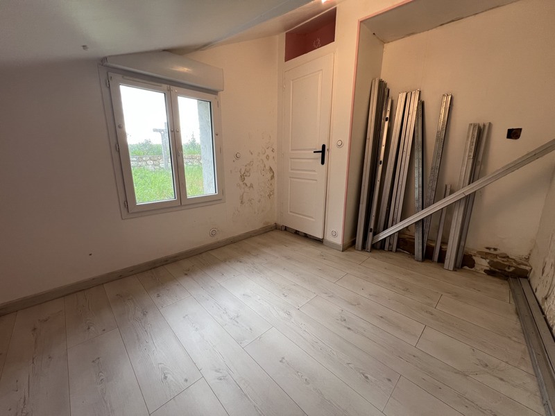 Vente Maison ROULLET ST ESTEPHE - 3 pièces -63 m² - (16440)