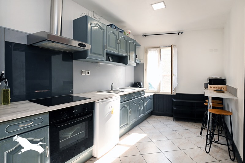 Vente Immeuble LA COURONNE - -  169 m² - (16400)