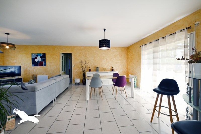 Vente Maison ROULLET ST ESTEPHE - 5 pièces -109 m² - (16440)