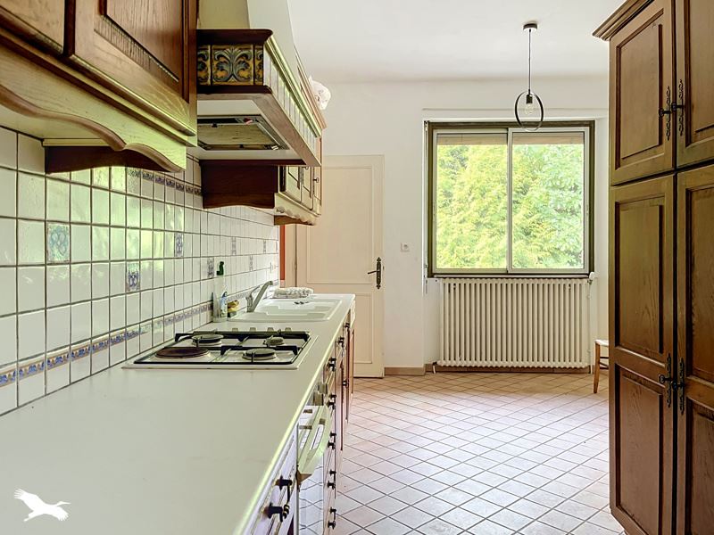 Vente Maison NERSAC - 11 pièces -245 m² - (16440)