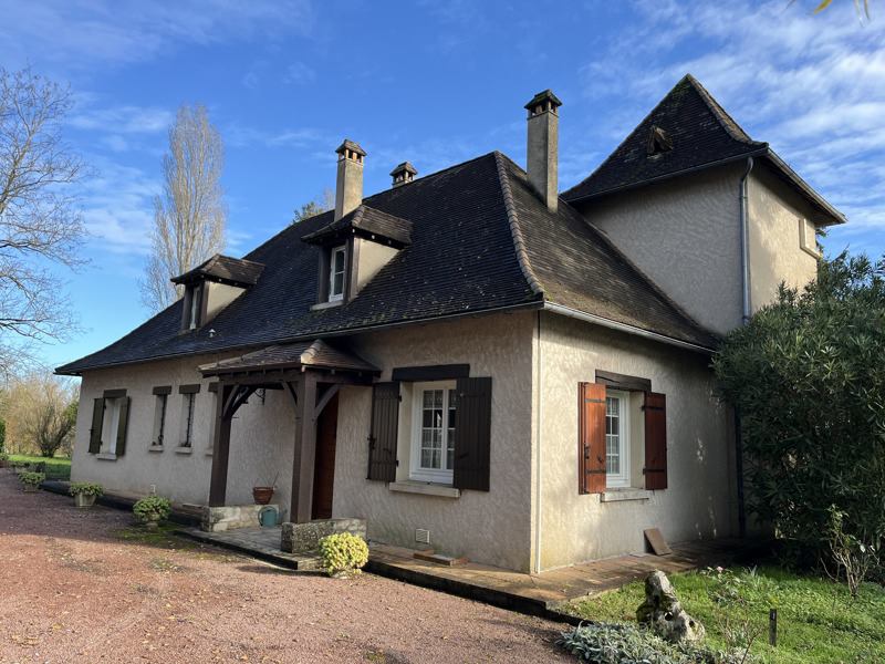 Vente Maison SIGOULES ET FLAUGEAC - 7 pièces -192 m² - (24240)