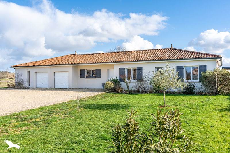 Vente Maison LA FORCE - 8 pièces -202 m² - (24130)