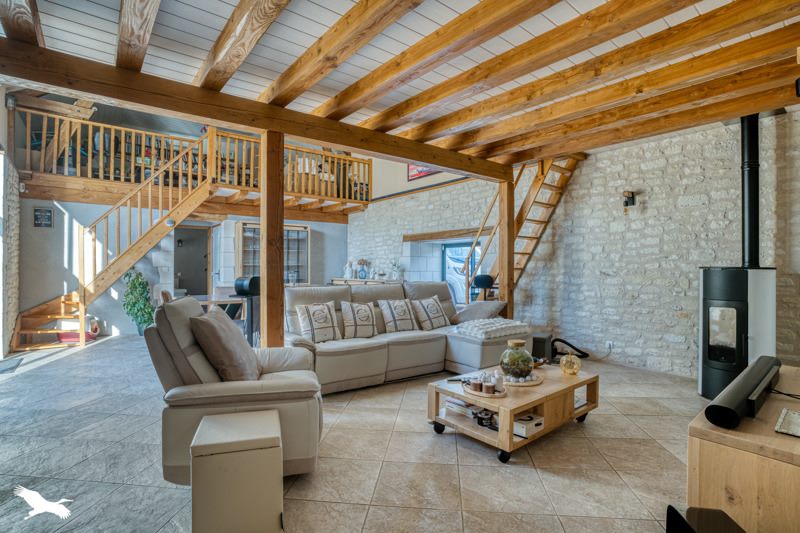Vente Maison GARDONNE - 5 pièces -203 m² - (24680)