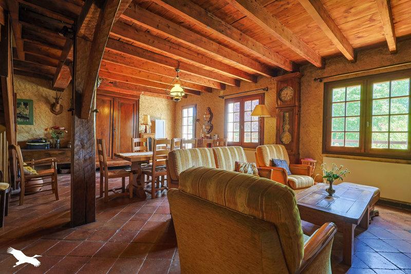 Vente Maison ST PIERRE D EYRAUD - 5 pièces -114 m² - (24130)