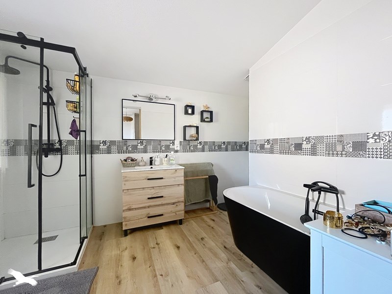 Vente Maison LAMONZIE ST MARTIN - 5 pièces -130 m² - (24680)