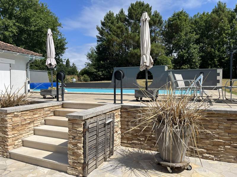 Vente Maison PRIGONRIEUX - 4 pièces -206 m² - (24130)