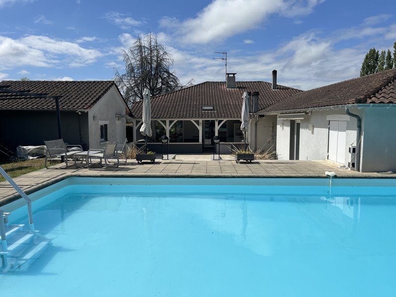 Vente Maison Prigonrieux - 4 pièces -206 m² - (24130)
