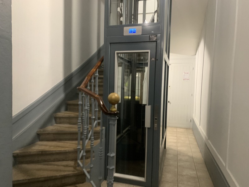 Vente Appartement LYON 06 - 2 pièces -65,6 m² - (69006)