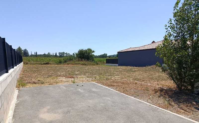 Vente Terrain VENERQUE - -527 m² - (31810)