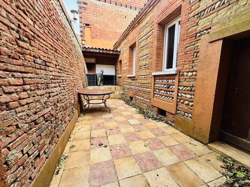 Vente Immeuble VENERQUE - -  186 m² - (31810)