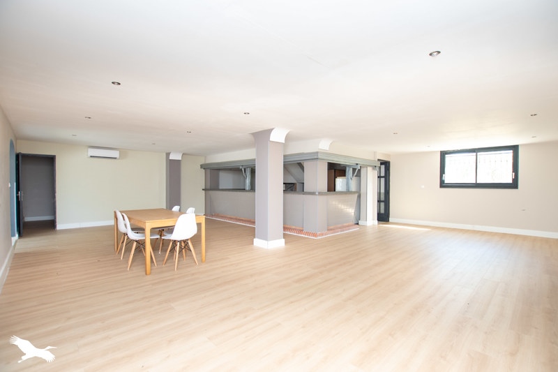 Vente Maison AUREVILLE - 7 pièces -252 m² - (31320)