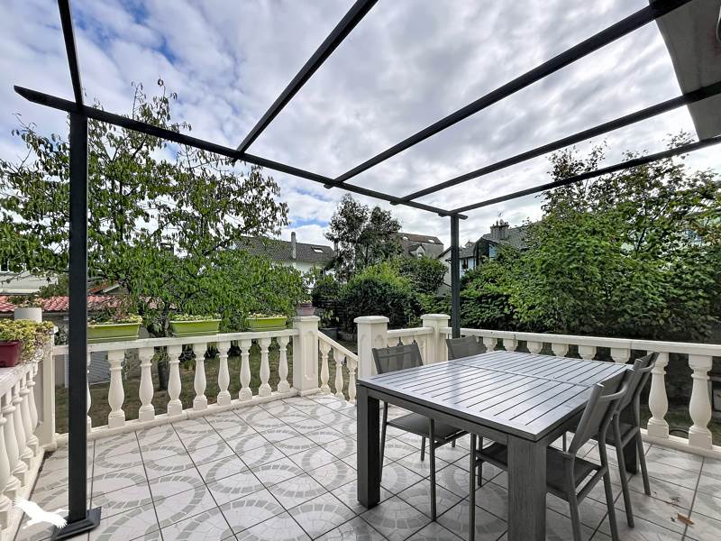 Vente Maison SARTROUVILLE - 5 pièces -115 m² - (78500)