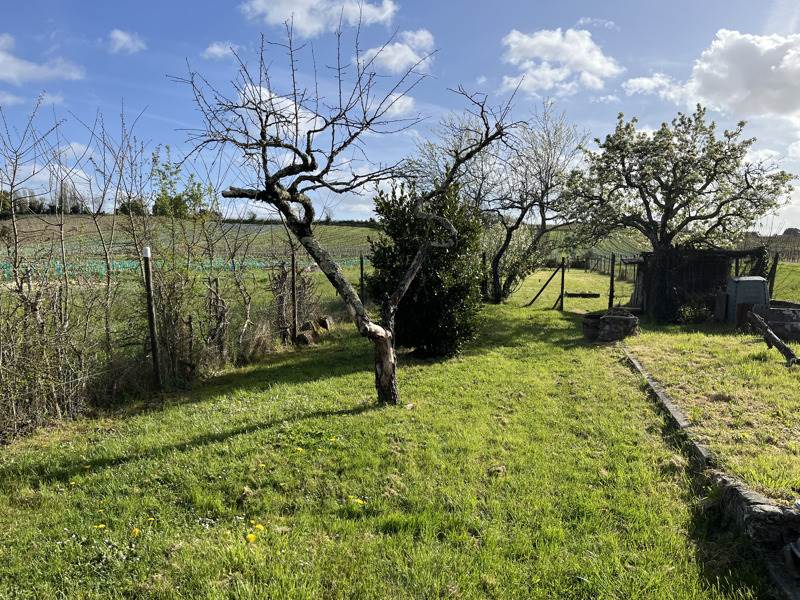 Vente Maison BOUTIERS ST TROJAN - 7 pièces -232 m² - (16100)