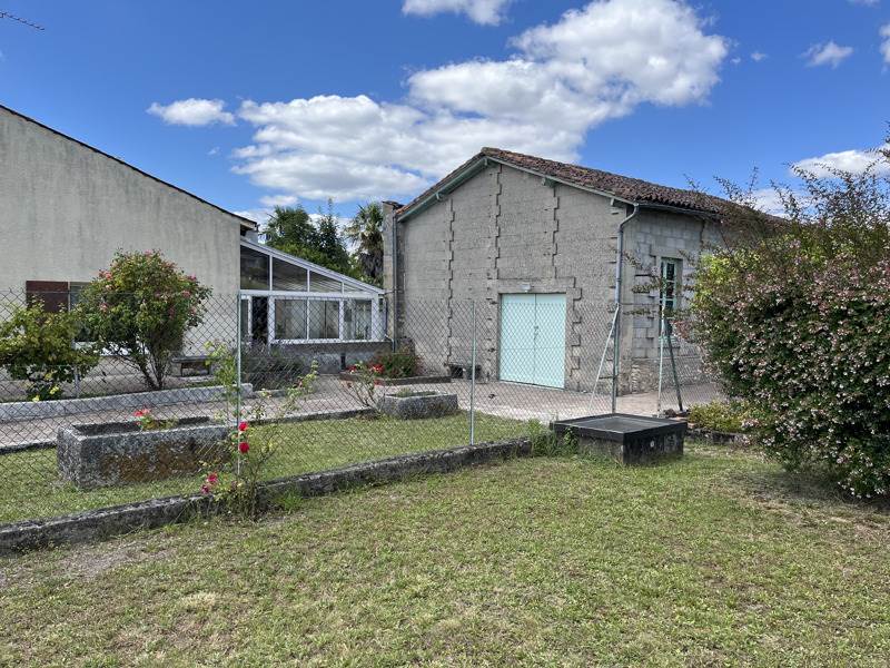 Vente Maison COGNAC 16100 4 pièces - 110 m²