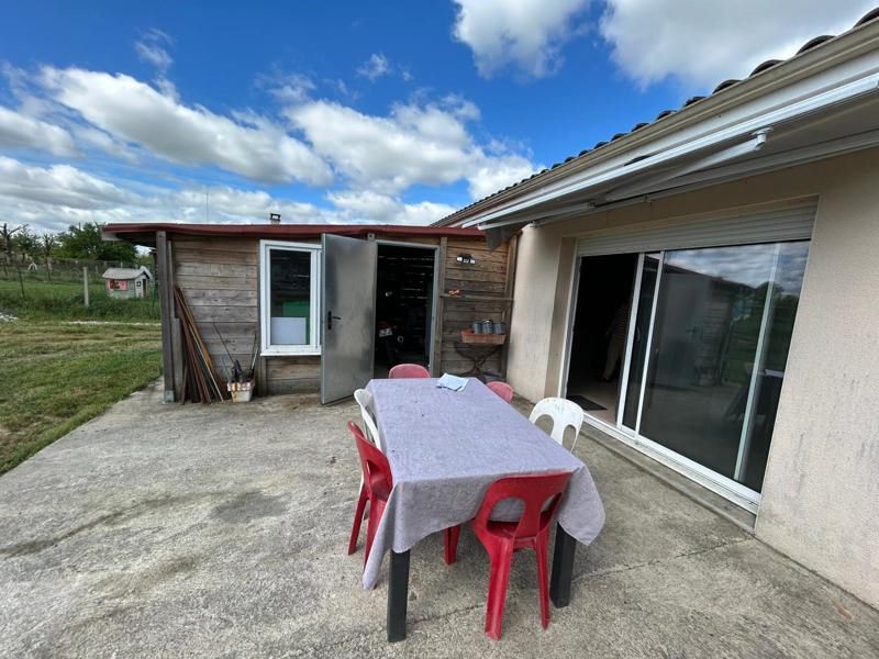 Vente Maison MESNAC - 6 pièces -133 m² - (16370)