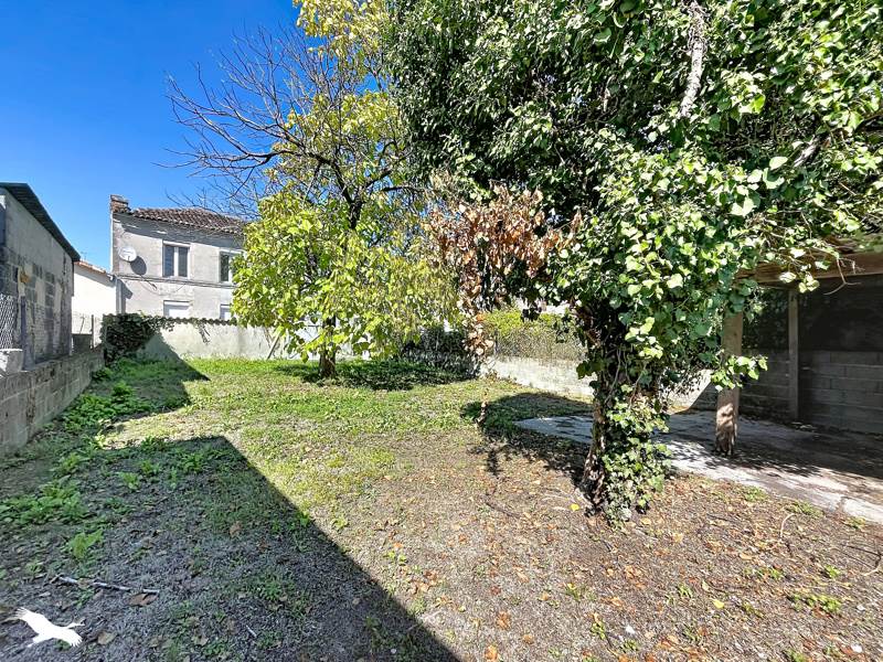 Vente Maison MERPINS 16100 4 pièces - 110 m²