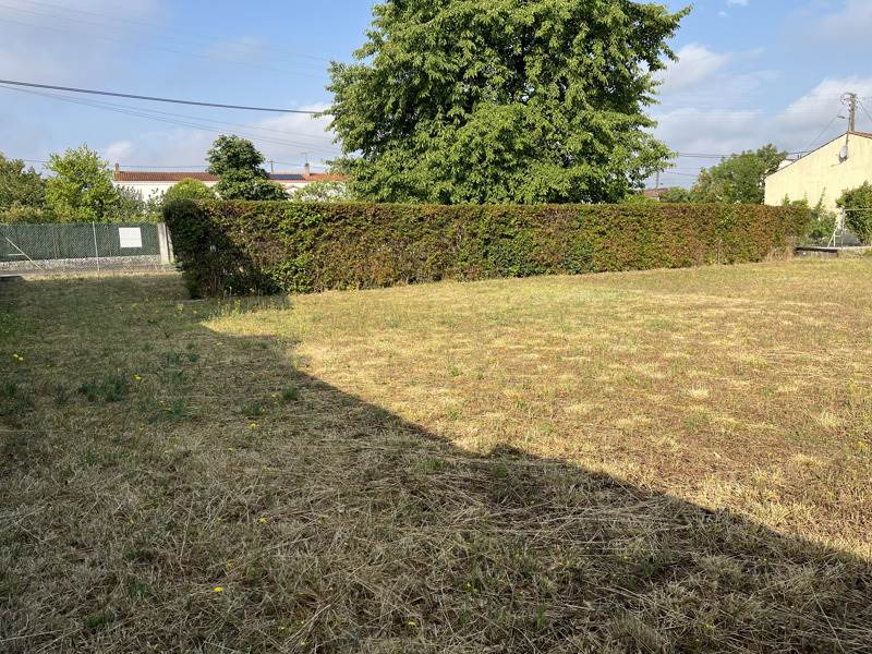 Vente Terrain COGNAC - -645 m² - (16100)