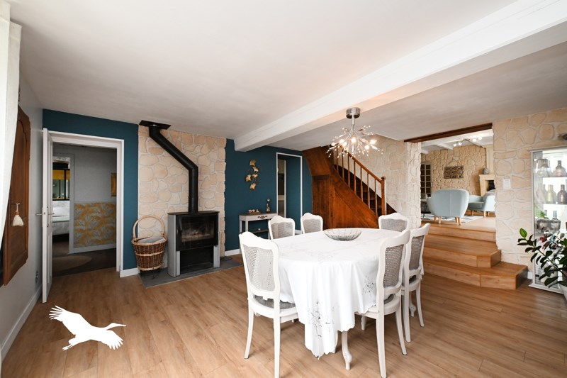 Vente Maison Cherves-Richemont - 12 pièces -270 m² - (16370)