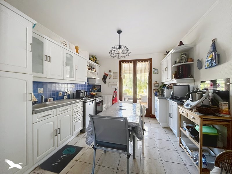 Vente Maison Saint-Laurent-de-Cognac - 6 pièces -140 m² - (16100)
