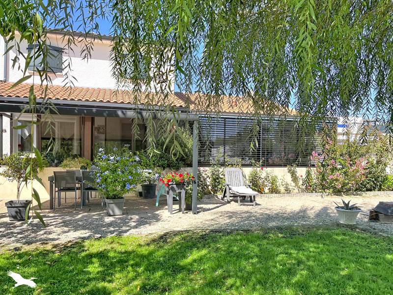 Vente Maison ST LAURENT DE COGNAC 16100 6 pièces - 140 m²