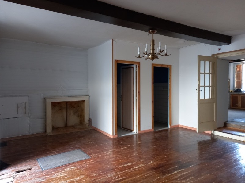 Vente Maison NIEUL LE VIROUIL - 5 pièces -120 m² - (17150)