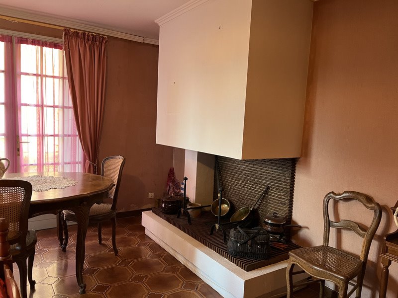 Vente Maison LORIGNAC - 8 pièces -105 m² - (17240)