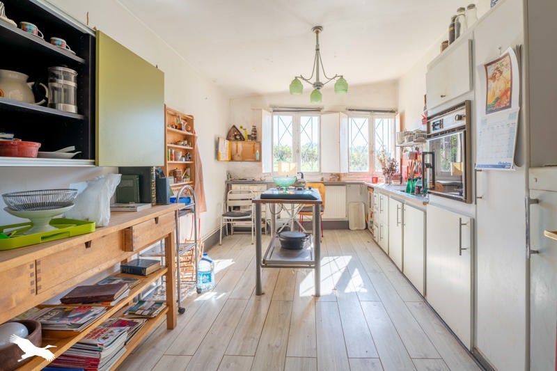 Vente Maison ST BONNET SUR GIRONDE - 6 pièces -173 m² - (17150)