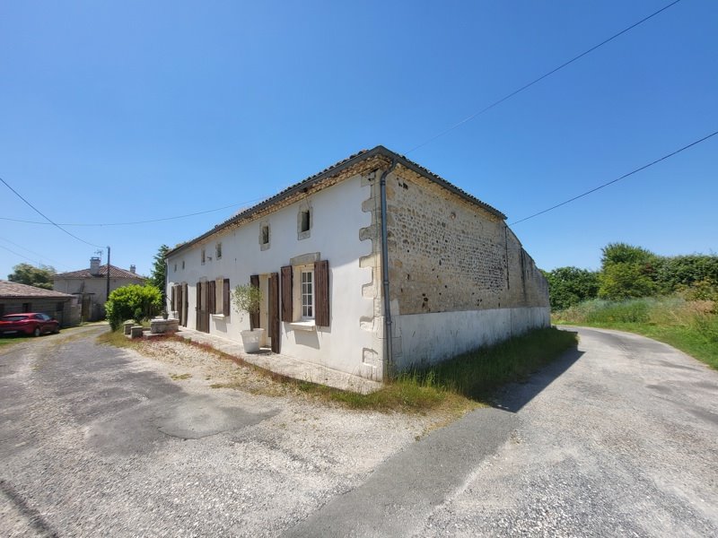 Vente Maison ST BONNET SUR GIRONDE - 6 pièces -244 m² - (17150)