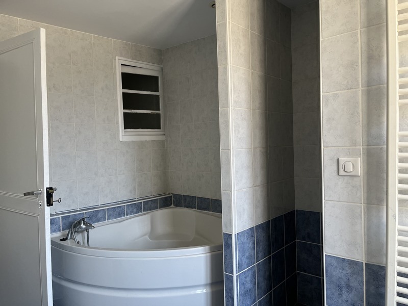 Vente Maison MIRAMBEAU - 3 pièces -82 m² - (17150)