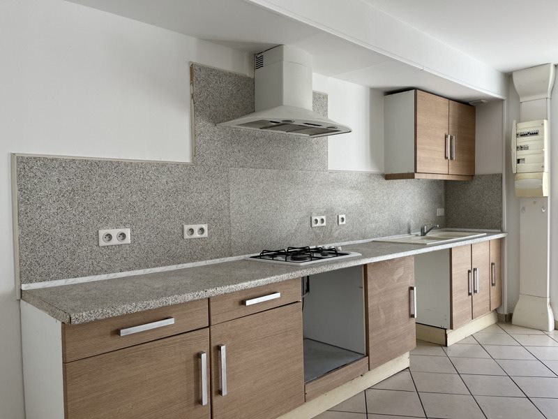 Vente Maison MIRAMBEAU - 3 pièces -82 m² - (17150)