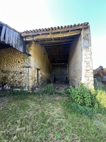 Vente Maison ST BONNET SUR GIRONDE - 4 pièces -120 m² - (17150)