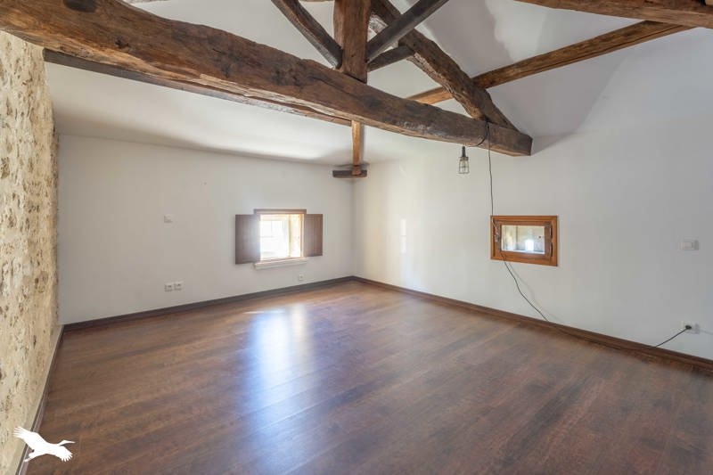 Vente Maison BOIS - 6 pièces -205 m² - (17240)