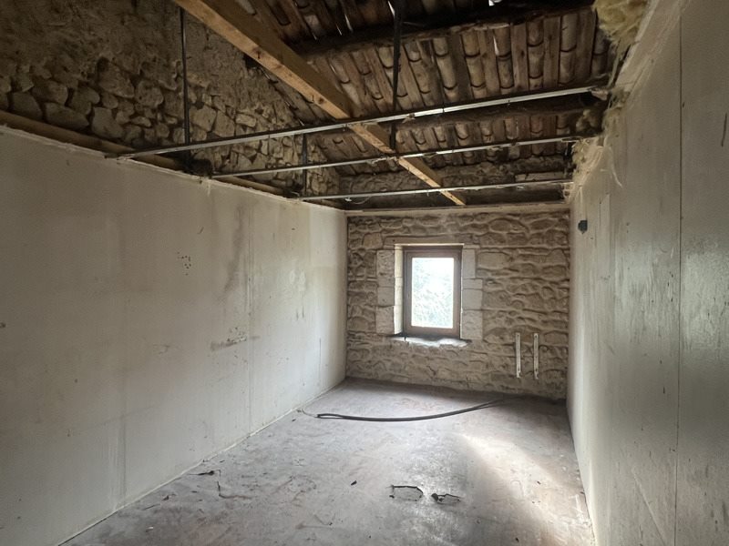 Vente Maison BOISREDON - 6 pièces -160 m² - (17150)