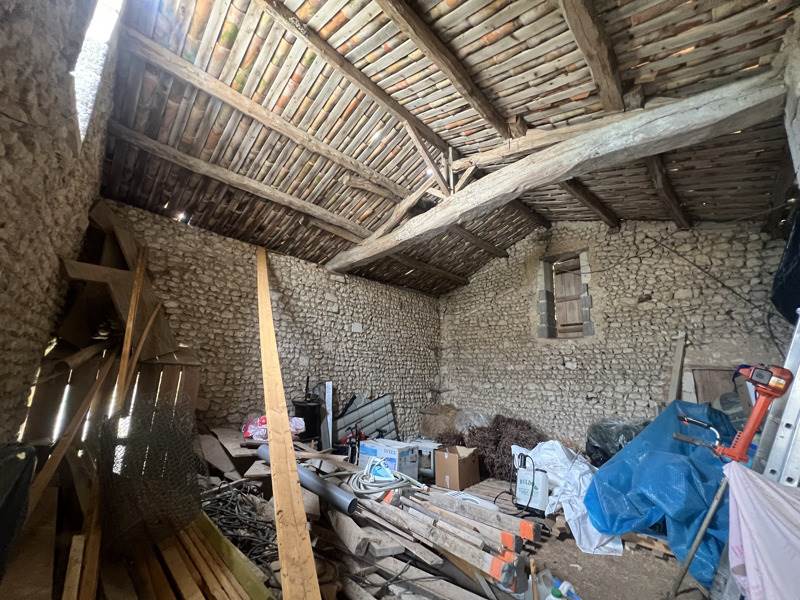 Vente Grange SEMOUSSAC - 4 pièces -550 m² - (17150)