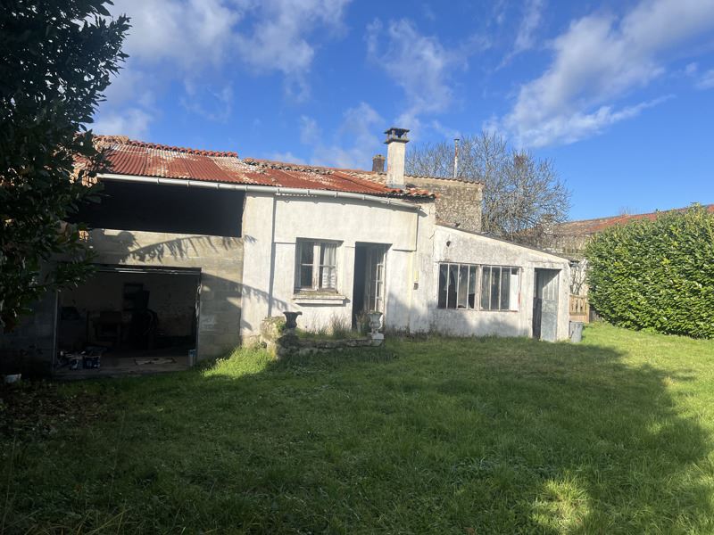 Vente Maison ST DIZANT DU GUA - 6 pièces -125 m² - (17240)