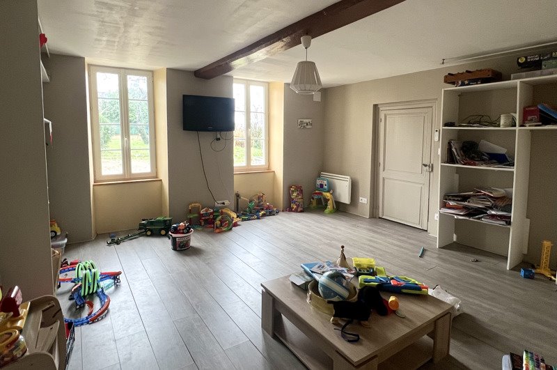 Vente Maison MIRAMBEAU - 6 pièces -170 m² - (17150)