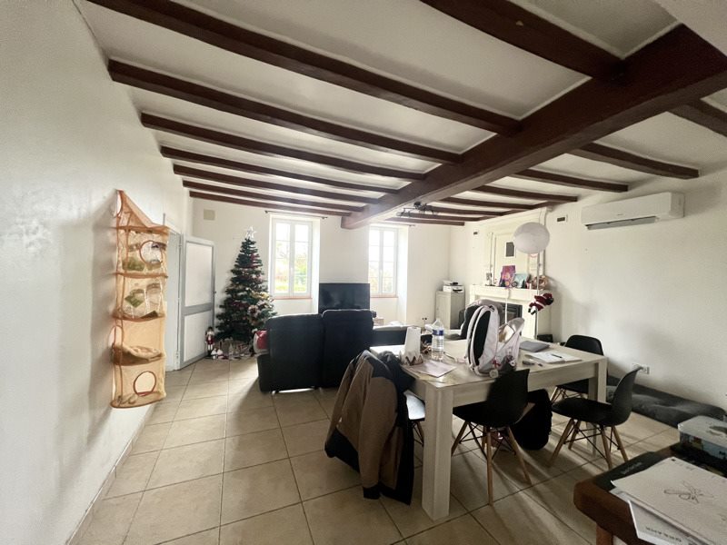 Vente Maison MIRAMBEAU - 6 pièces -170 m² - (17150)