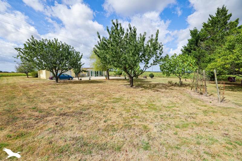 Vente Maison BOISREDON - 7 pièces -147 m² - (17150)