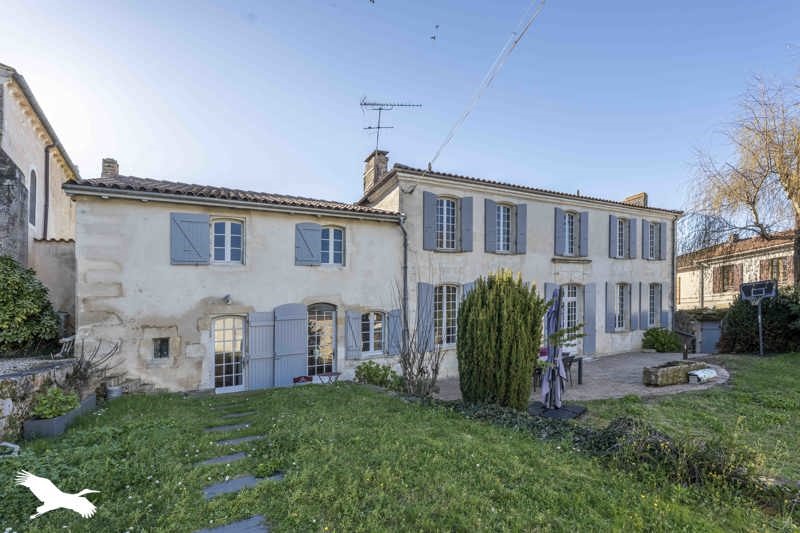 Vente Maison MIRAMBEAU 17150 7 pièces - 200 m²