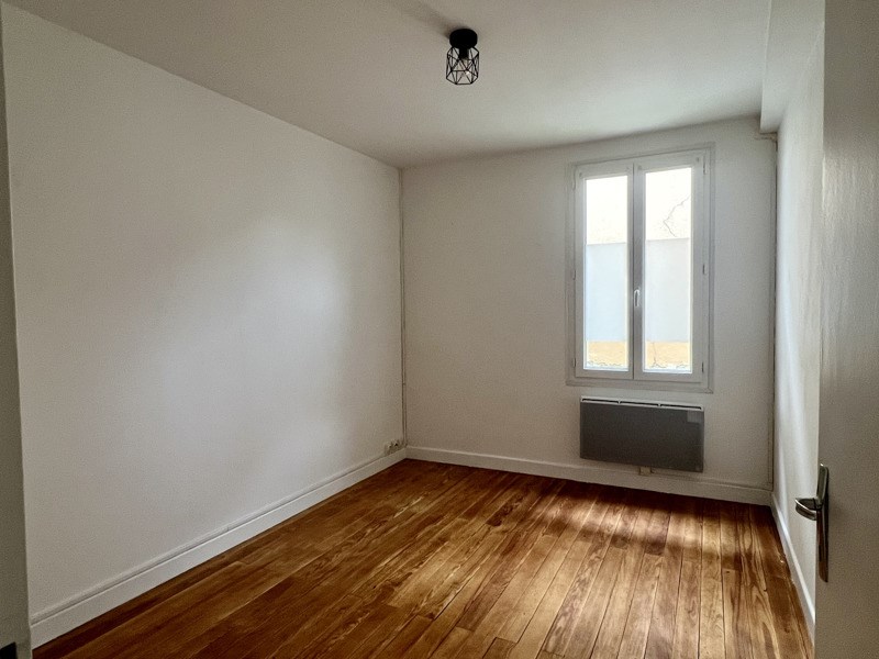 Vente Maison ST BONNET SUR GIRONDE - 5 pièces -72 m² - (17150)