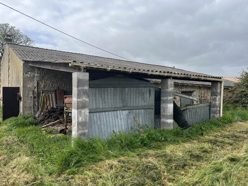 Vente Maison SEMOUSSAC - 2 pièces -93 m² - (17150)