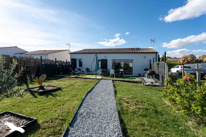 Vente Maison ST FORT SUR GIRONDE - 4 pièces -80 m² - (17240)