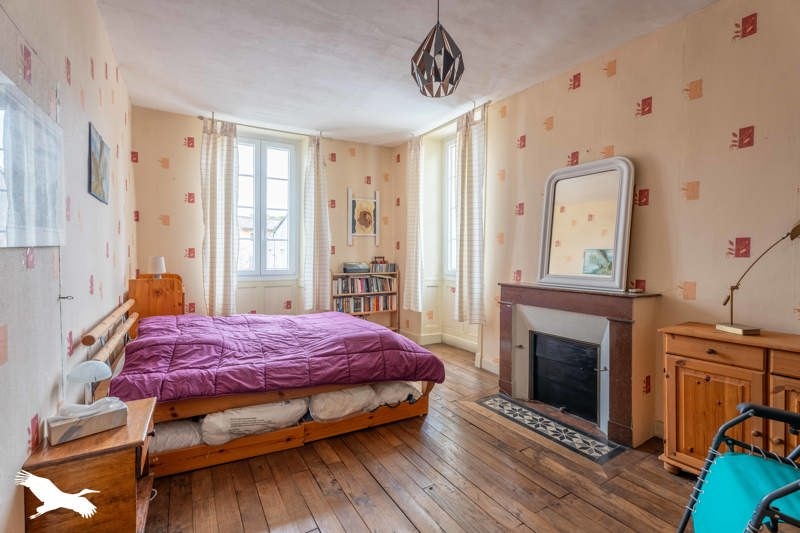 Vente Maison MIRAMBEAU - 9 pièces -295 m² - (17150)